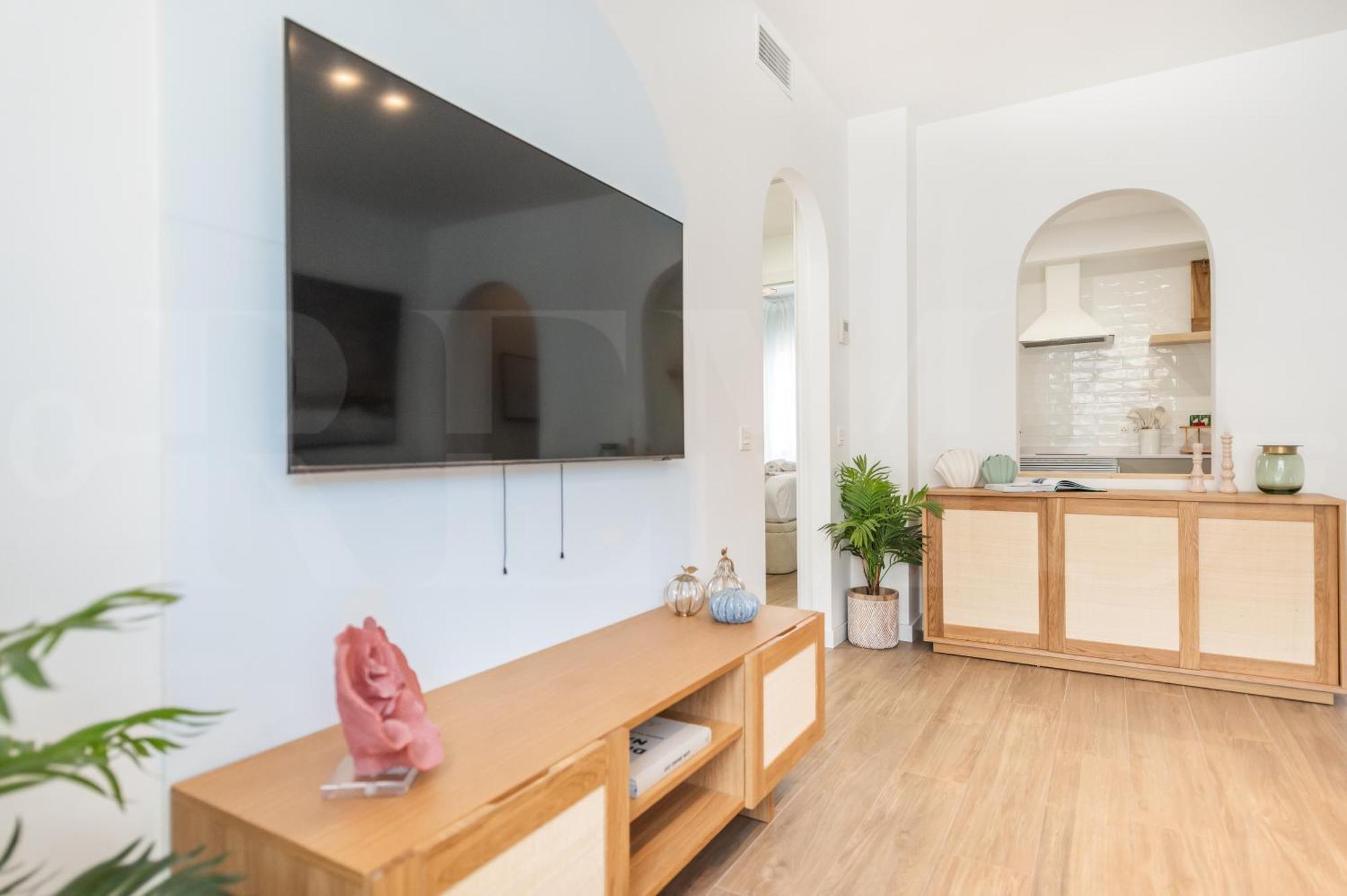Chic Quiet Near The Center By Rems Apartment *